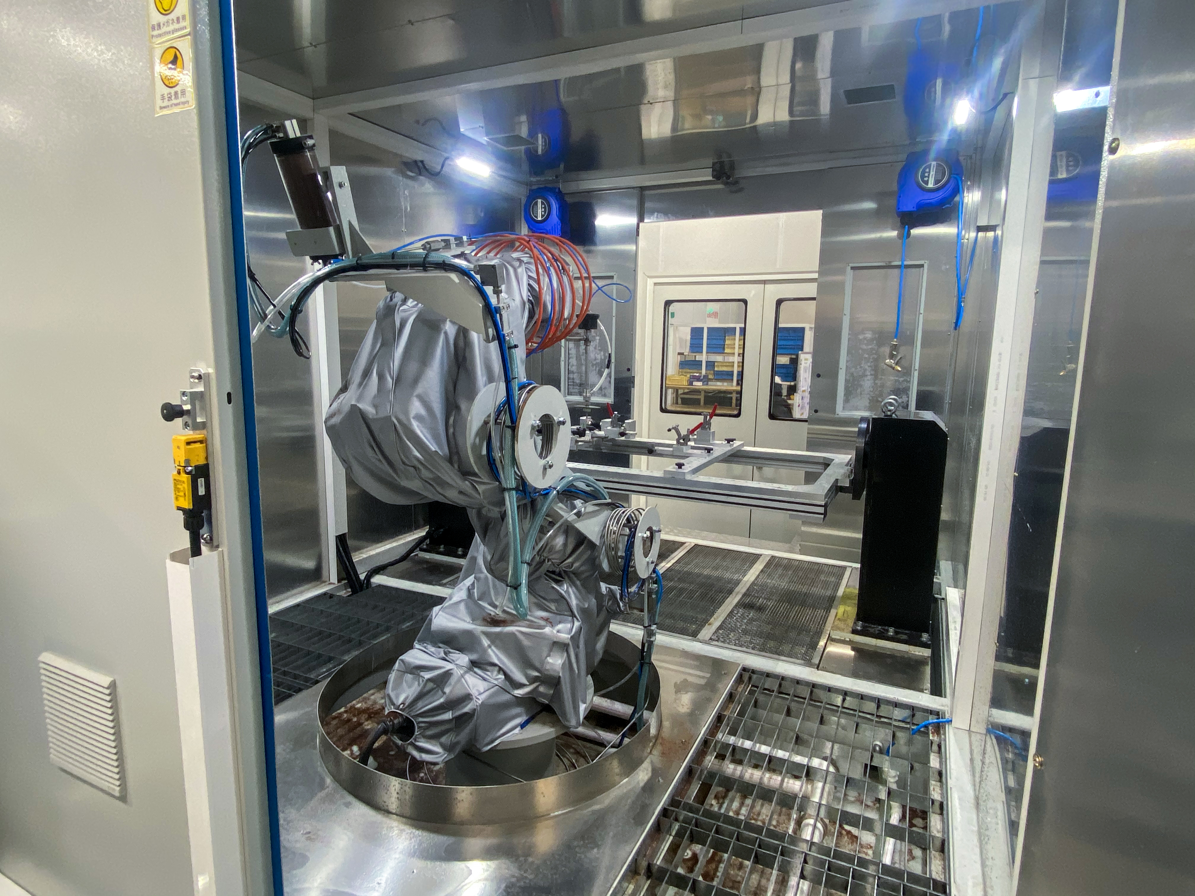 全封闭 机械臂 进相检测 整体切割方案 (2)
