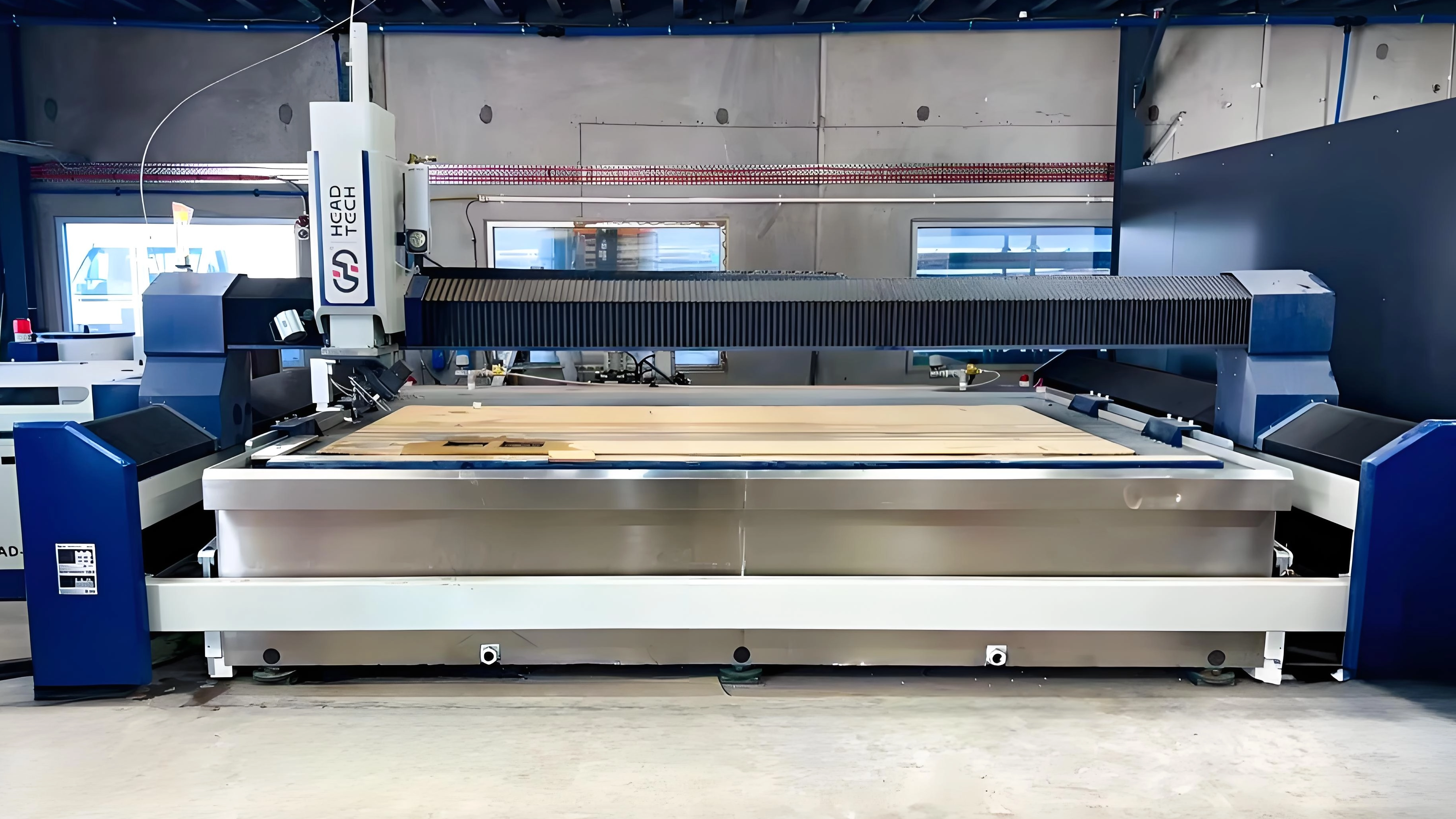 kamienna maszyna do cięcia odrzutowca